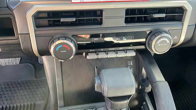 صورة مصغرة 13 لـ 2026 Toyota TACOMA SR5