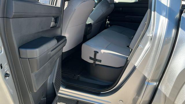 صورة مصغرة 20 لـ 2026 Toyota TACOMA SR5