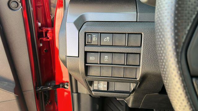 صورة 8 لـ 2026 Toyota TACOMA SR5