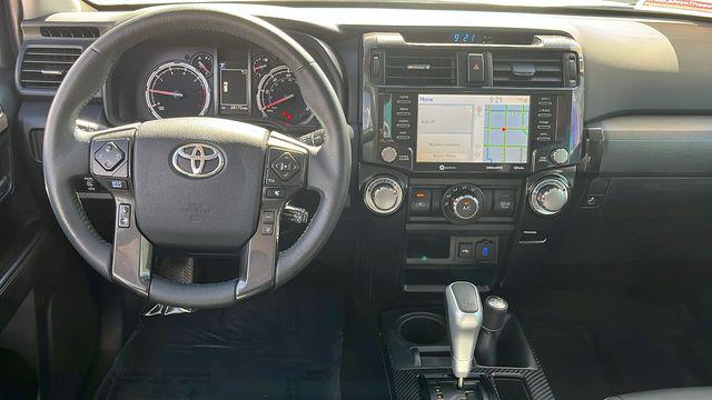 TOYOTA 4RUNNER - 4
