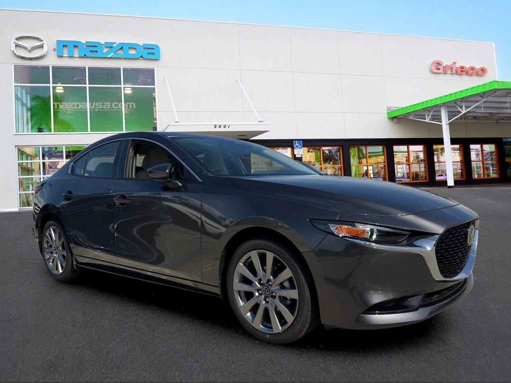 New 2026 Mazda Mazda3 FWD w/Preferred Package