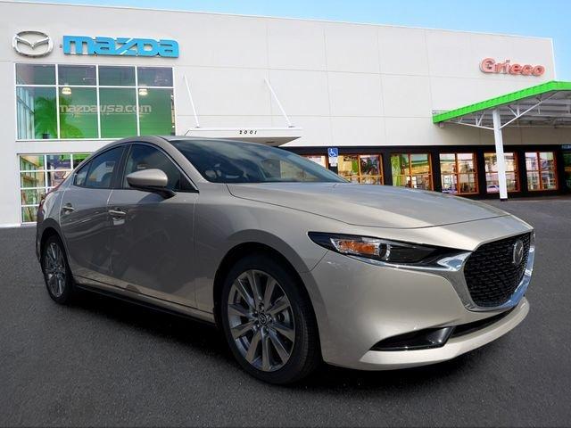 New 2026 Mazda Mazda3 FWD w/Preferred Package