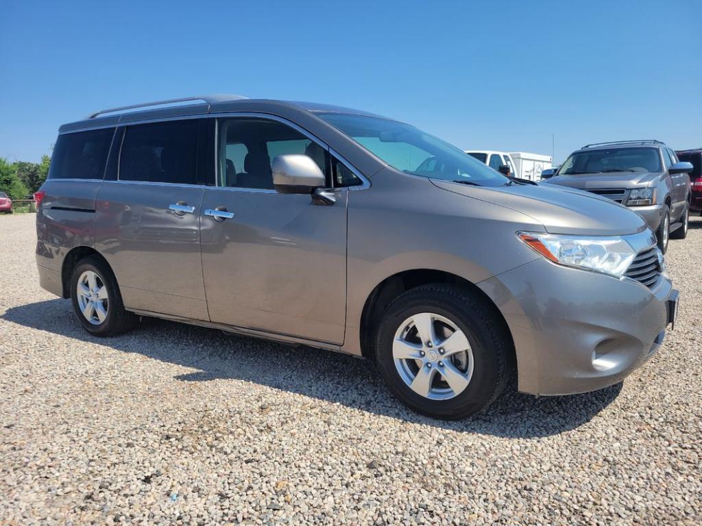 2017 nissan quest platinum for sale