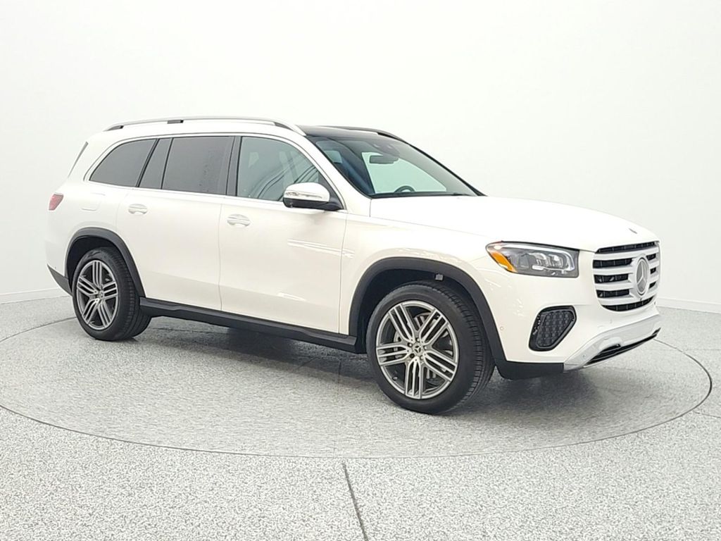 MERCEDES-BENZ GLS - 4