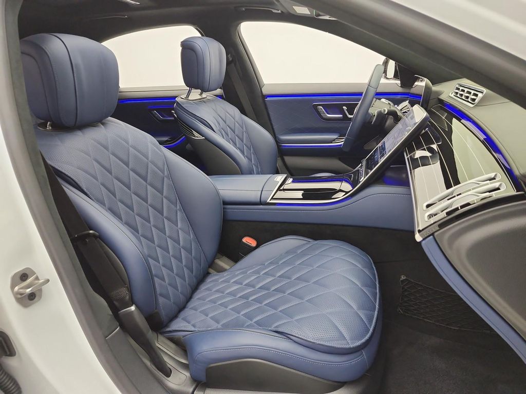 2025 Mercedes-BENZ S-CLASS — миниатюра 20