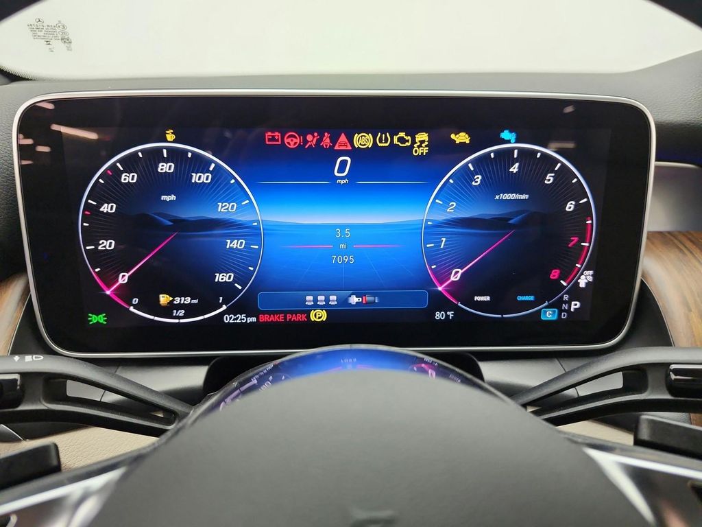 MERCEDES-BENZ GLC - 9