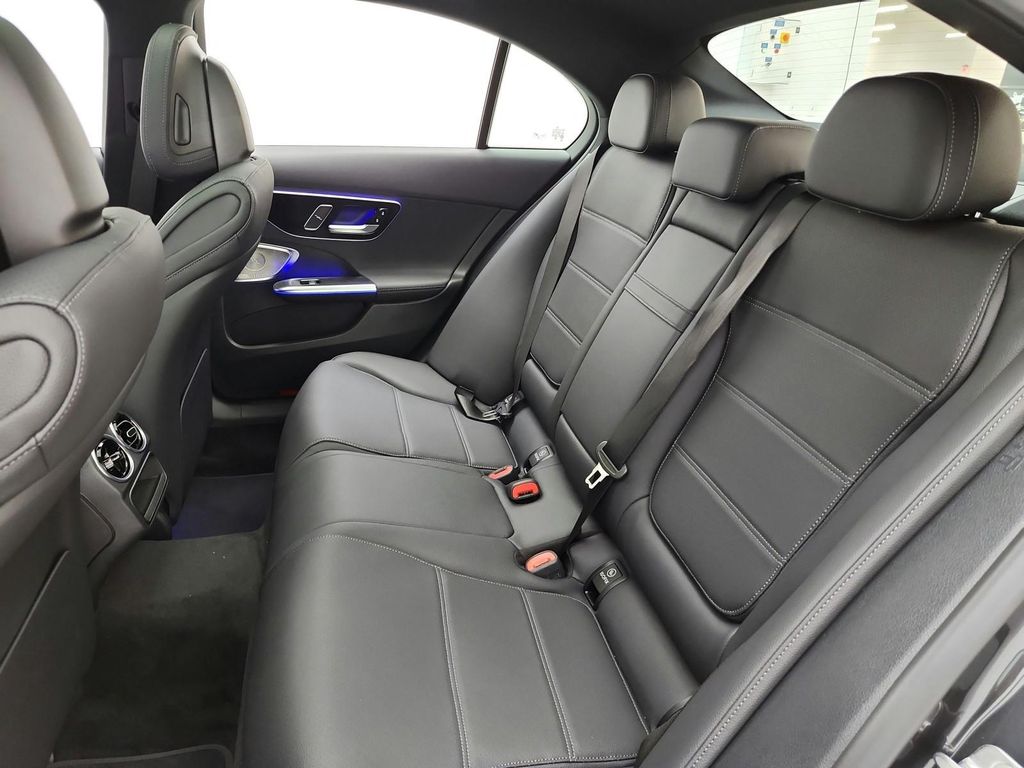 صورة مصغرة 11 لـ 2026 Mercedes-BENZ C-CLASS