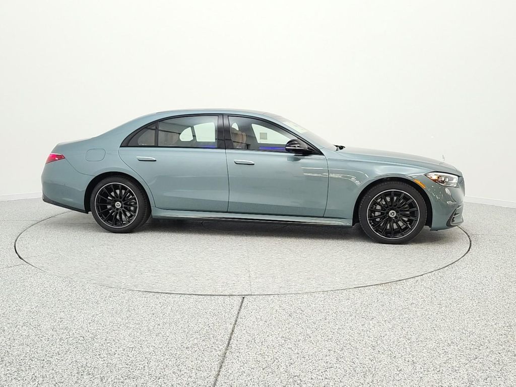 MERCEDES-BENZ S-CLASS - 4