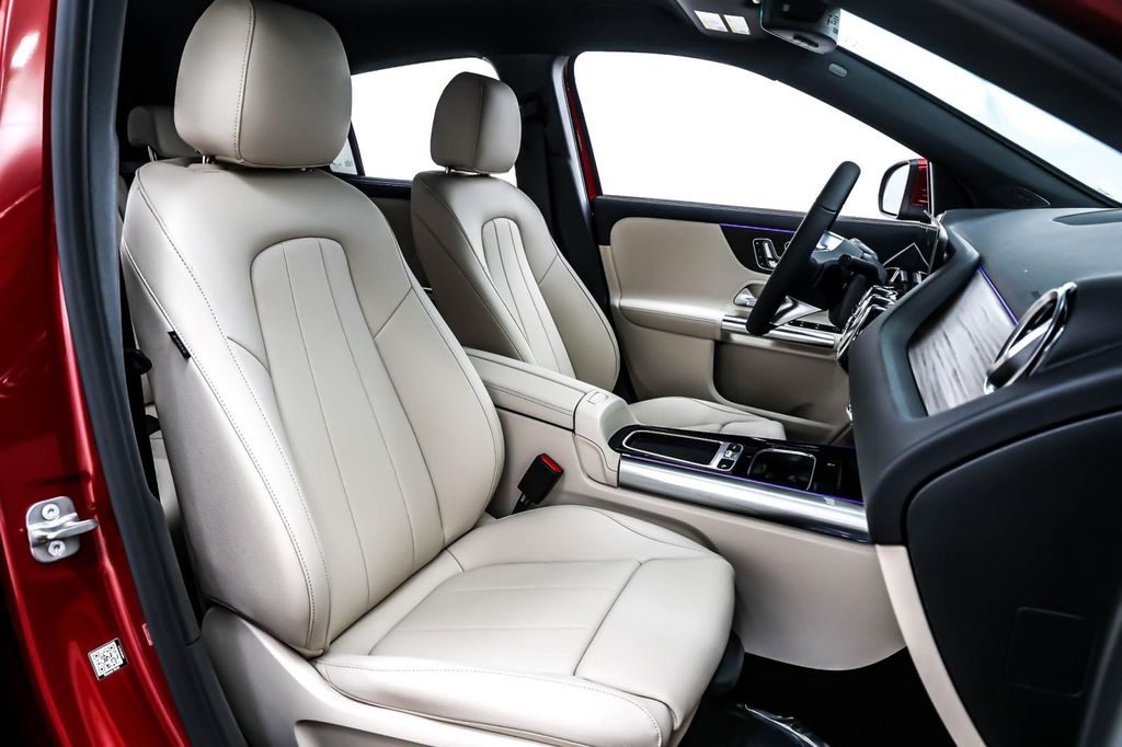 MERCEDES-BENZ GLA-CLASS - 7