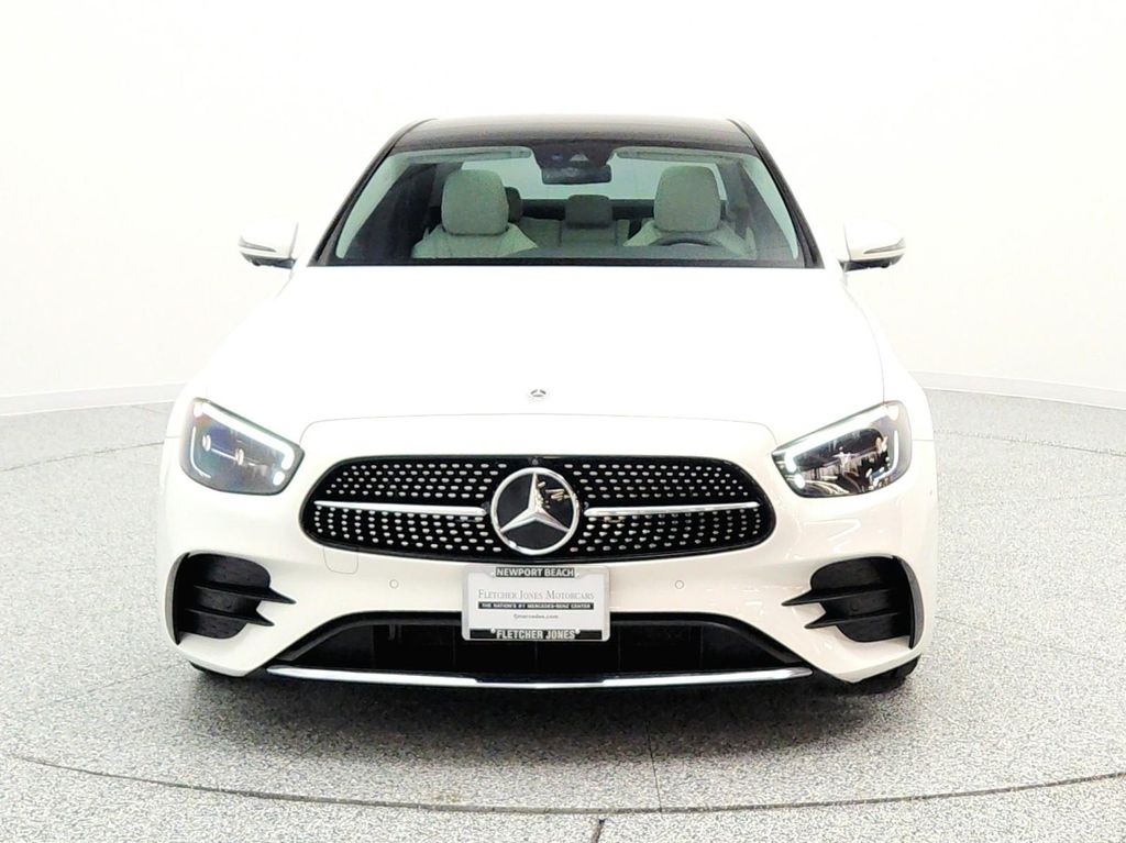 MERCEDES-BENZ E-CLASS - 2