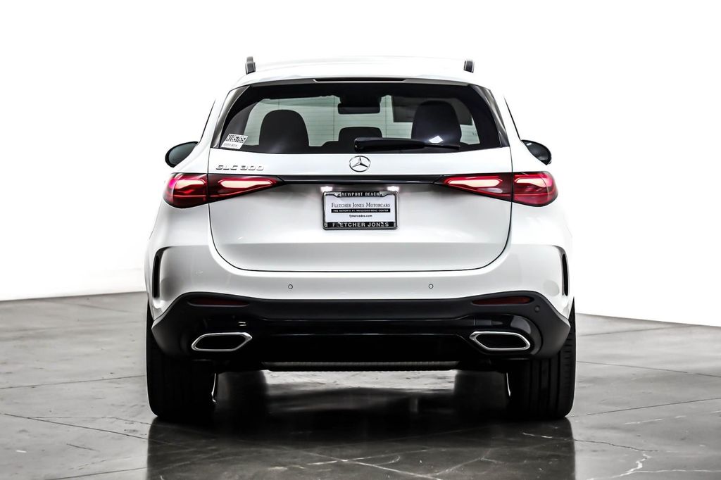 MERCEDES-BENZ GLC - 3