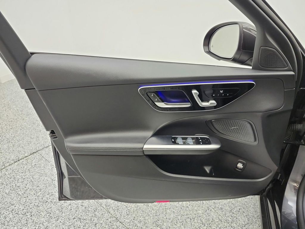 2023 Mercedes-BENZ C-CLASS thumbnail 14