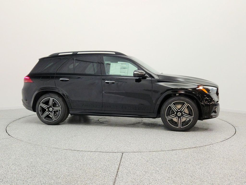2026 Mercedes-BENZ GLE — фото 4