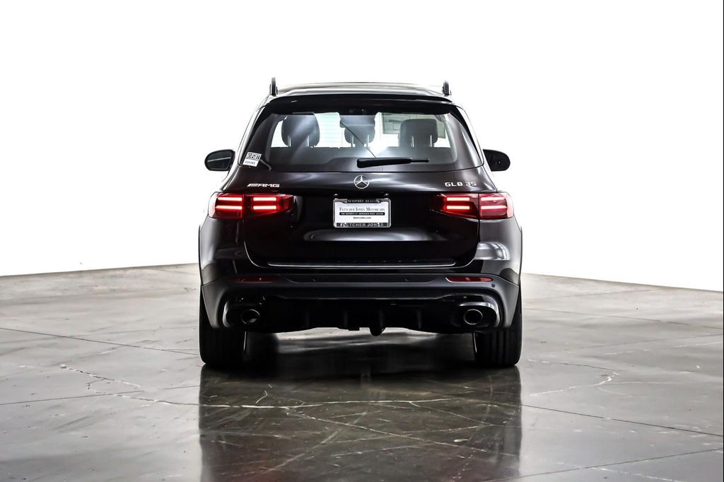 MERCEDES-BENZ GLB-CLASS AMG - 3