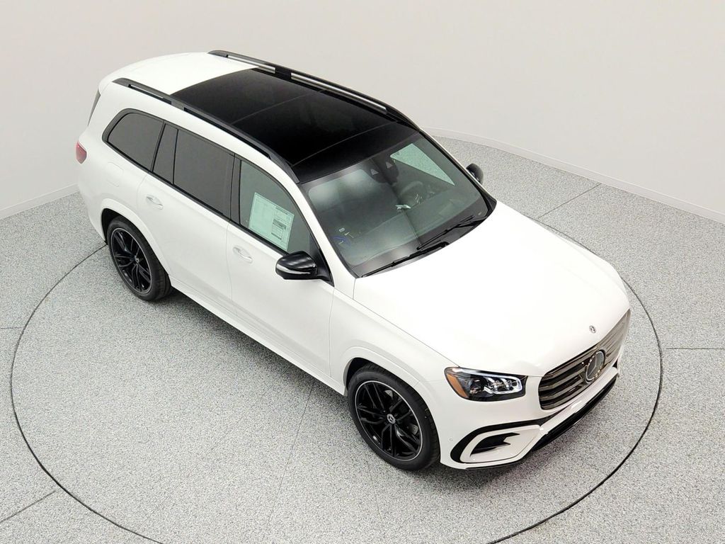 2026 Mercedes-BENZ GLS thumbnail 18