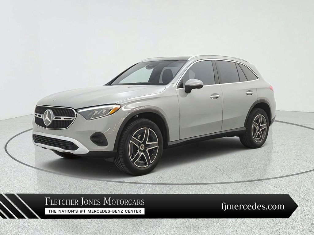 New 2027 Mercedes-Benz GLC 300 Base