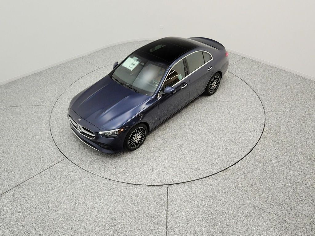 2026 Mercedes-BENZ C-CLASS photo 9