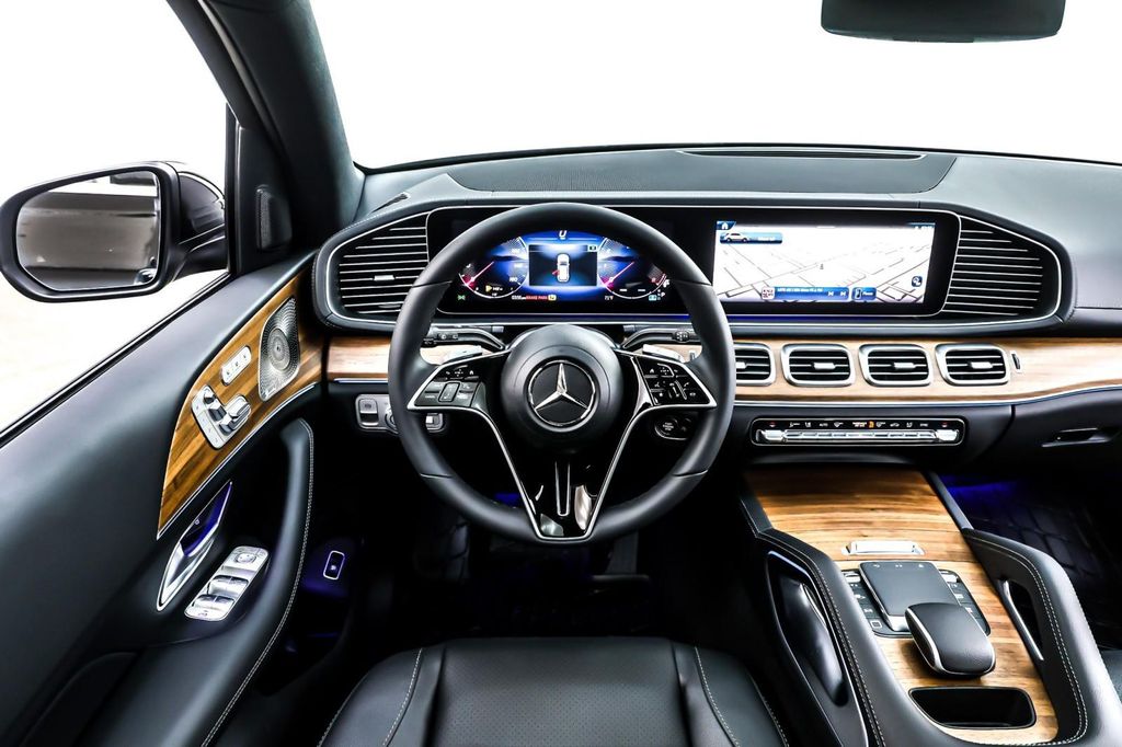 صورة 4 لـ 2026 Mercedes-BENZ GLE