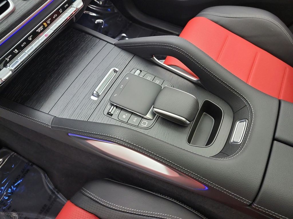 2026 Mercedes-BENZ GLE 缩略图 17