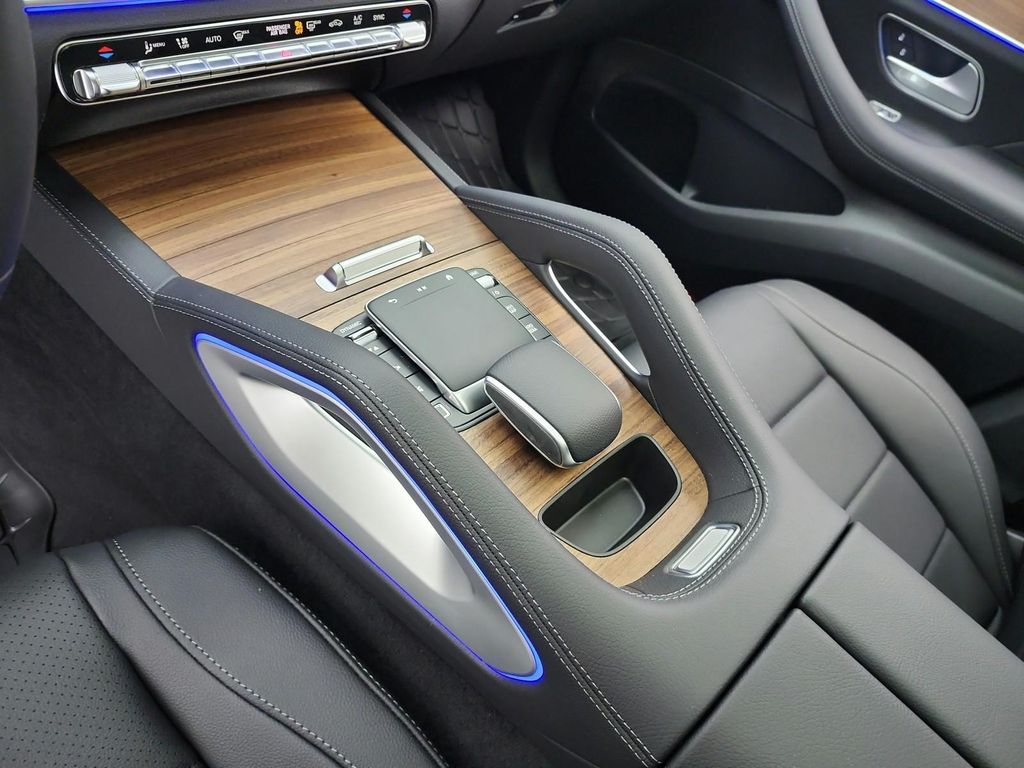 MERCEDES-BENZ GLE - 10