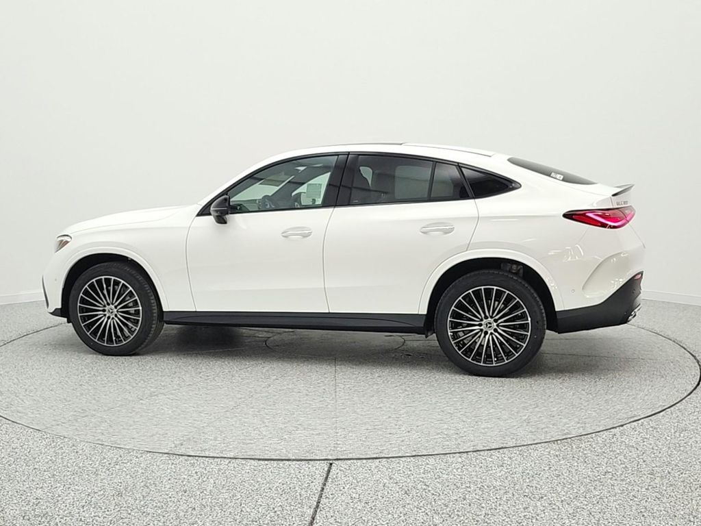 MERCEDES-BENZ GLC - 8