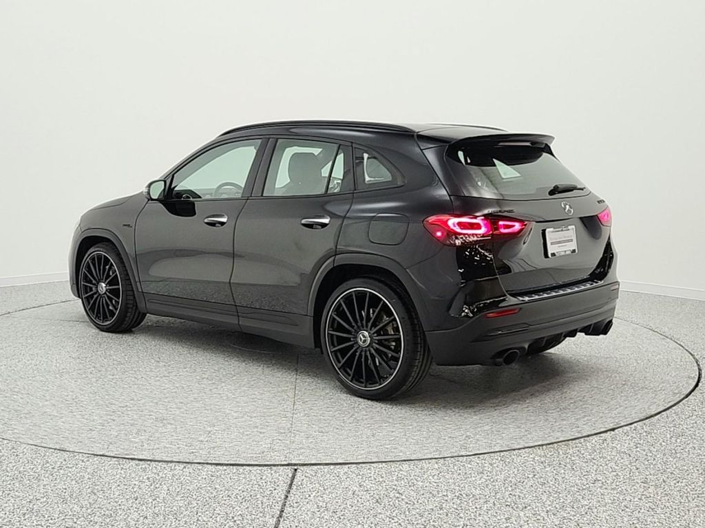 MERCEDES-BENZ GLA-CLASS AMG - 7