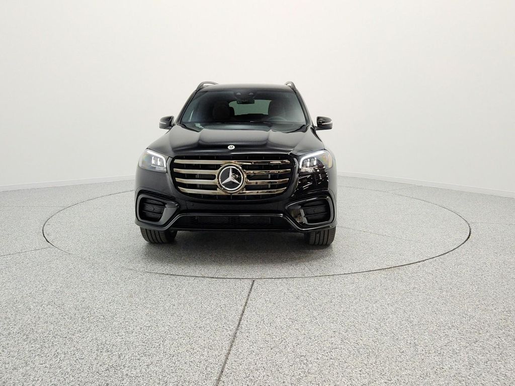 MERCEDES-BENZ GLS - 2