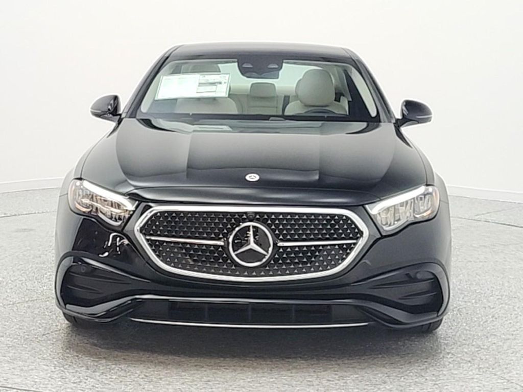 MERCEDES-BENZ E-CLASS - 2