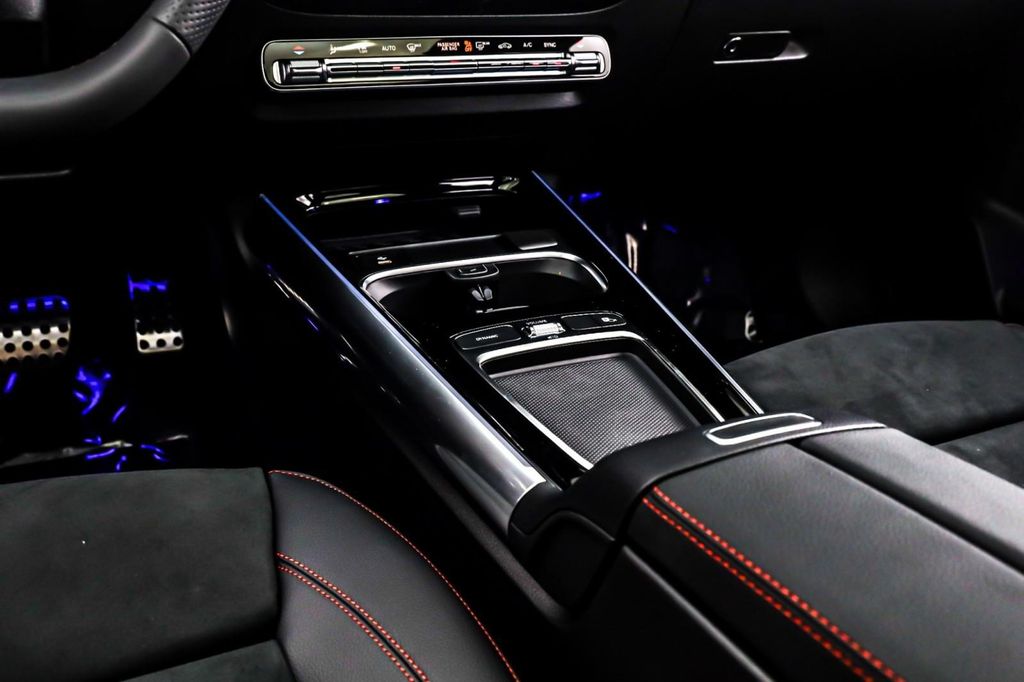 MERCEDES-BENZ GLA-CLASS - 6