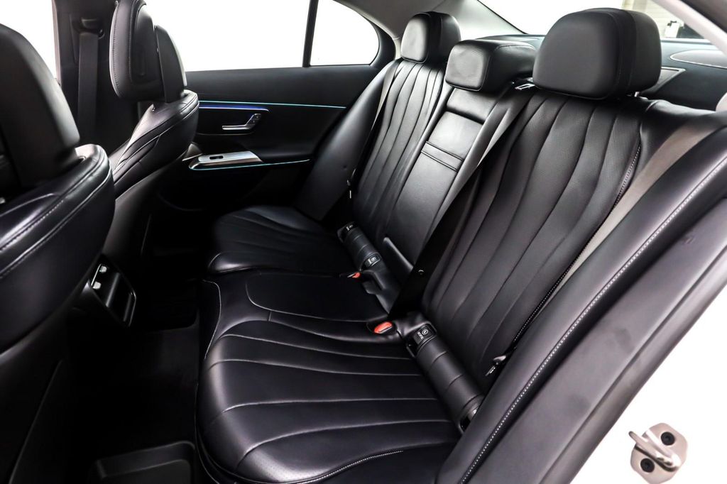 MERCEDES-BENZ E-CLASS - 8