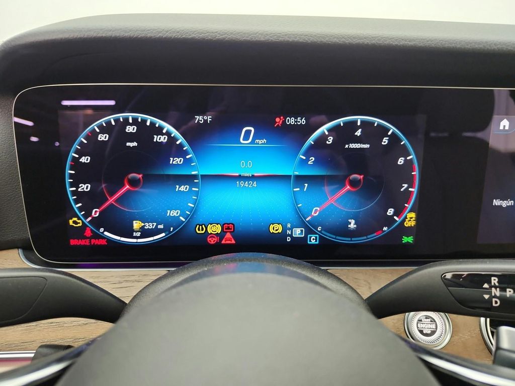 MERCEDES-BENZ E-CLASS - 9