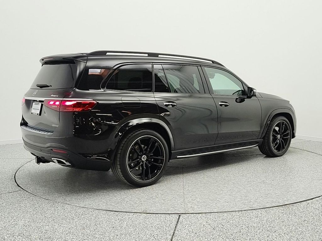 MERCEDES-BENZ GLS - 5