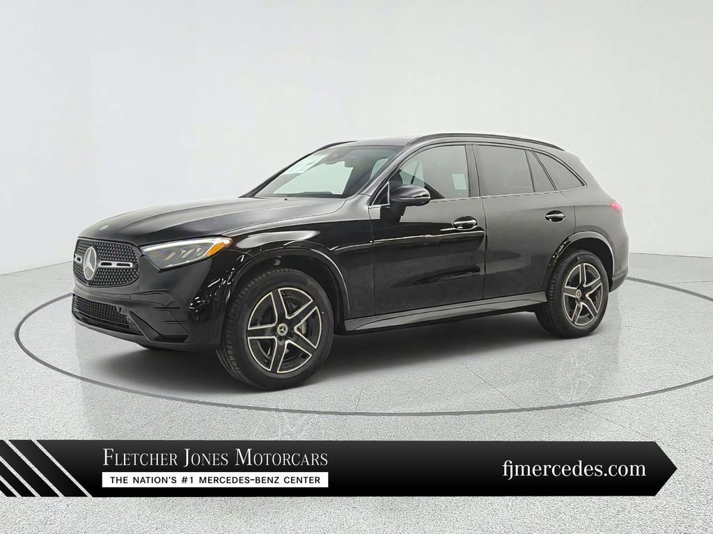 New 2027 Mercedes-Benz GLC 300 Base