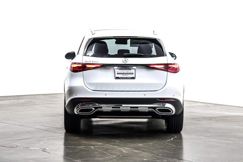 MERCEDES-BENZ GLC - 3