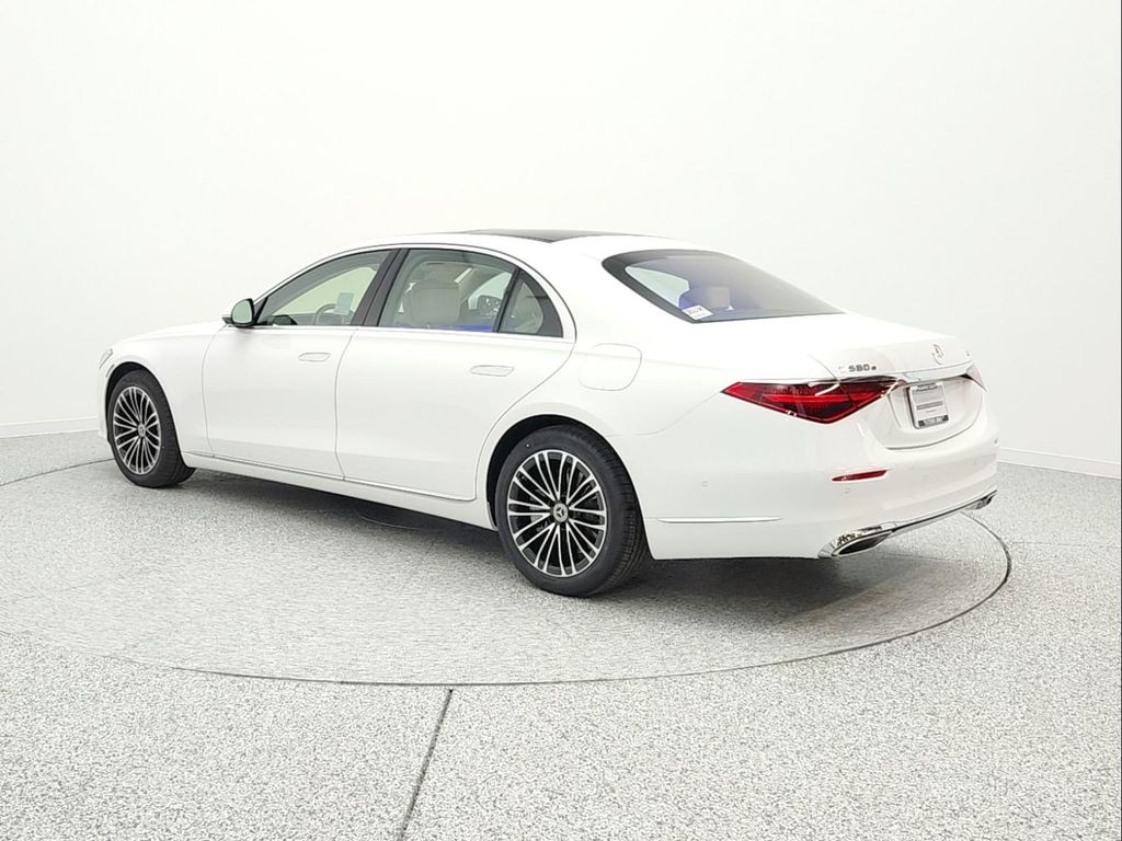 MERCEDES-BENZ S-CLASS - 7