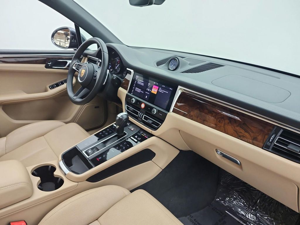 2023 Porsche MACAN 缩略图 22