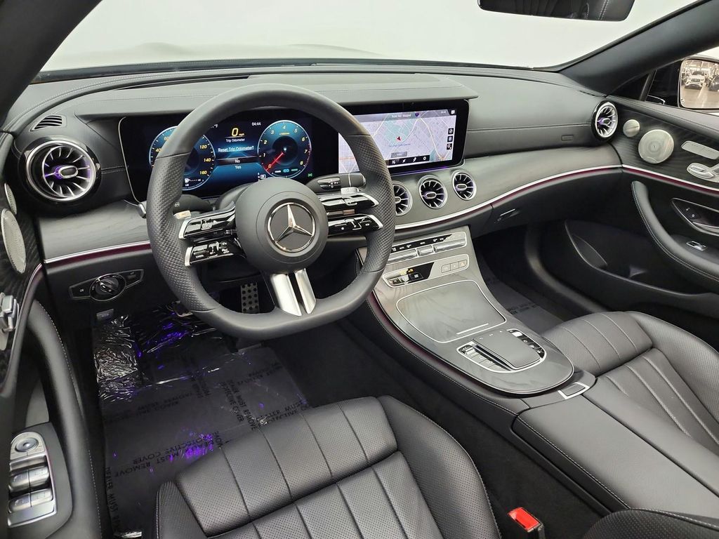 MERCEDES-BENZ E-CLASS - 9