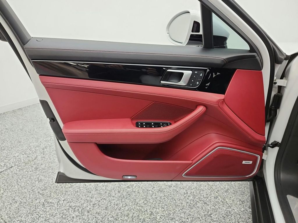 2023 Porsche PANAMERA 缩略图 12