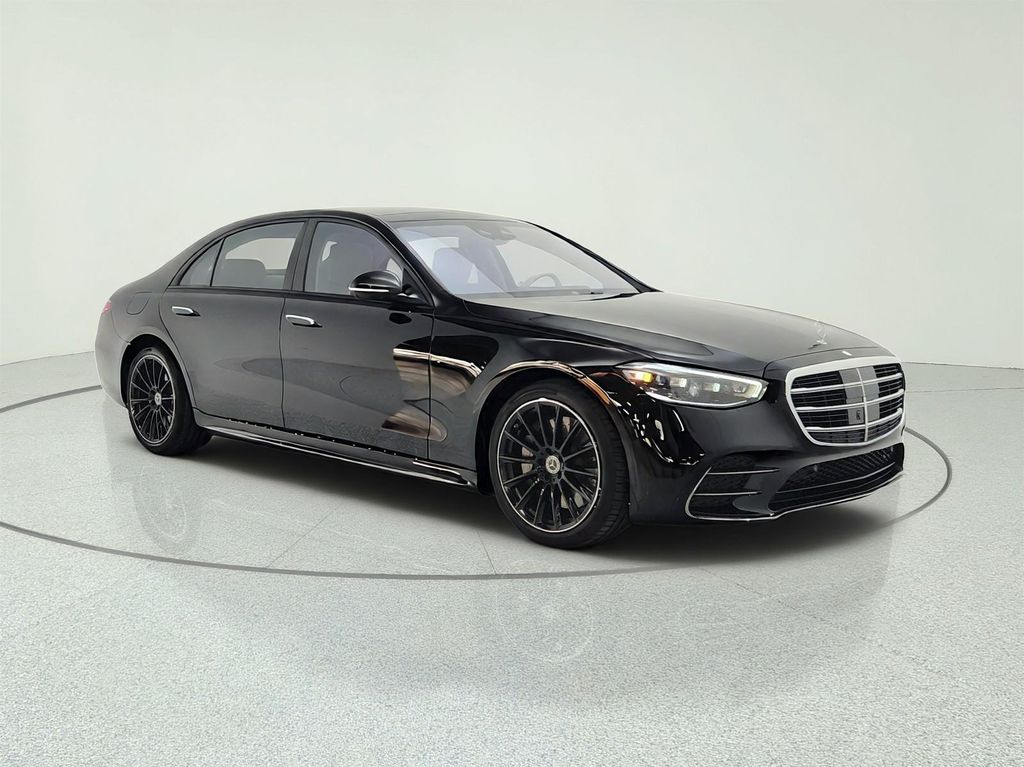 2023 Mercedes-BENZ S-CLASS photo 3