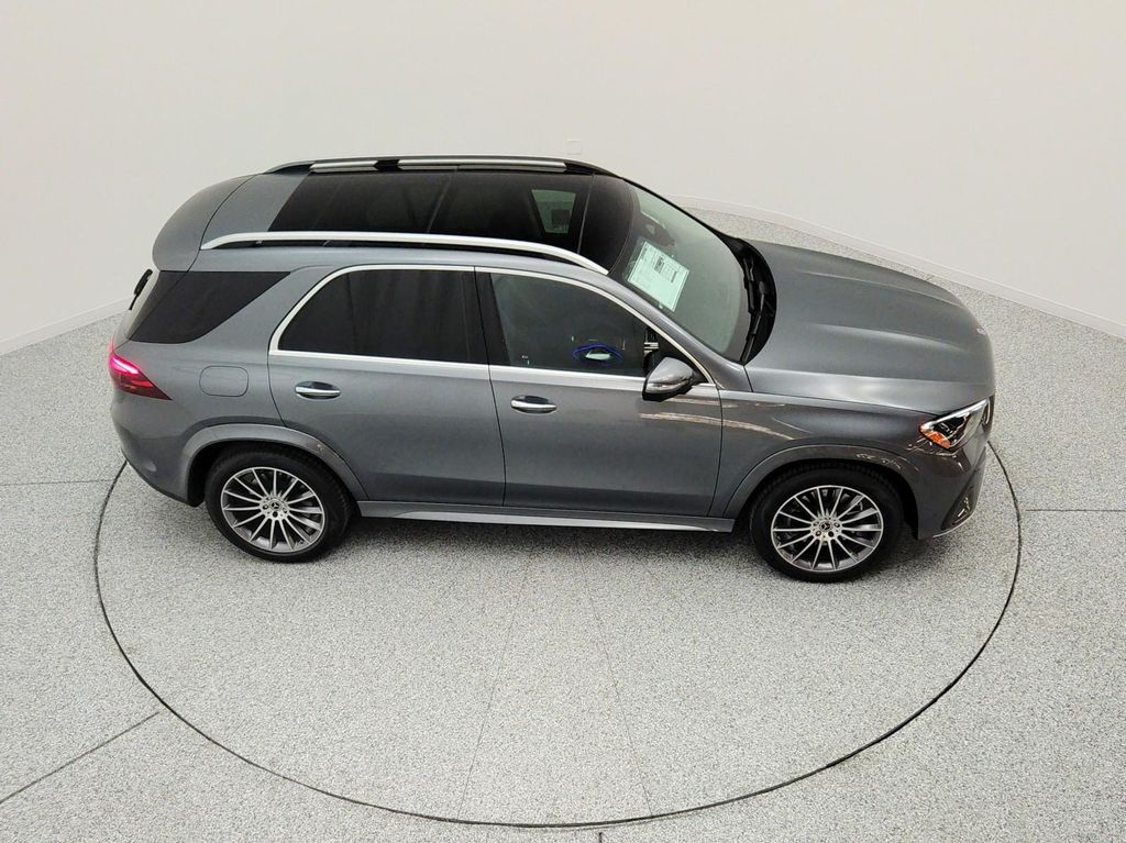 2026 Mercedes-BENZ GLE — миниатюра 19