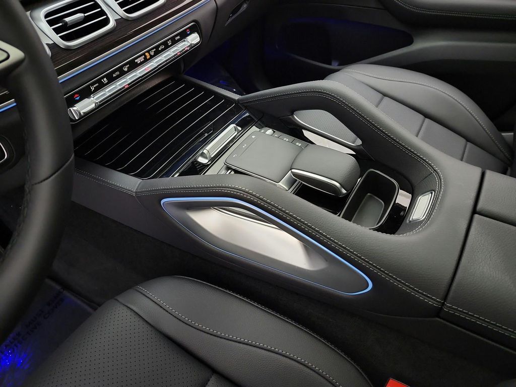 MERCEDES-BENZ GLE - 9