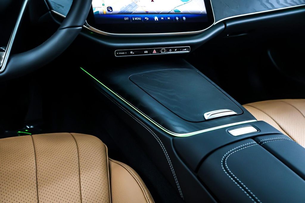 MERCEDES-BENZ E-CLASS - 6