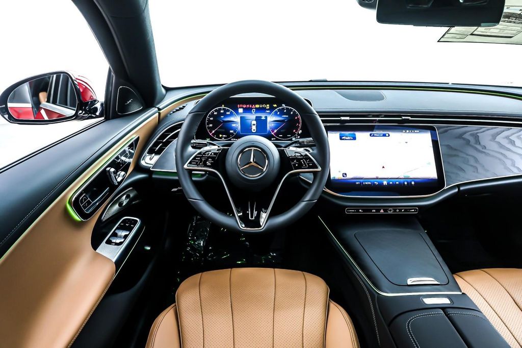 MERCEDES-BENZ E-CLASS - 4