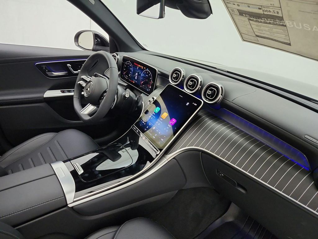 صورة مصغرة 14 لـ 2026 Mercedes-BENZ GLC