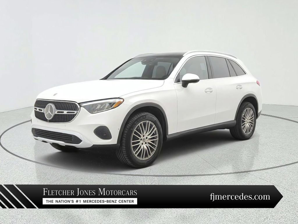New 2027 Mercedes-Benz GLC 300 Base