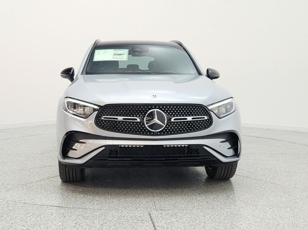 2026 Mercedes-BENZ GLC 照片 2