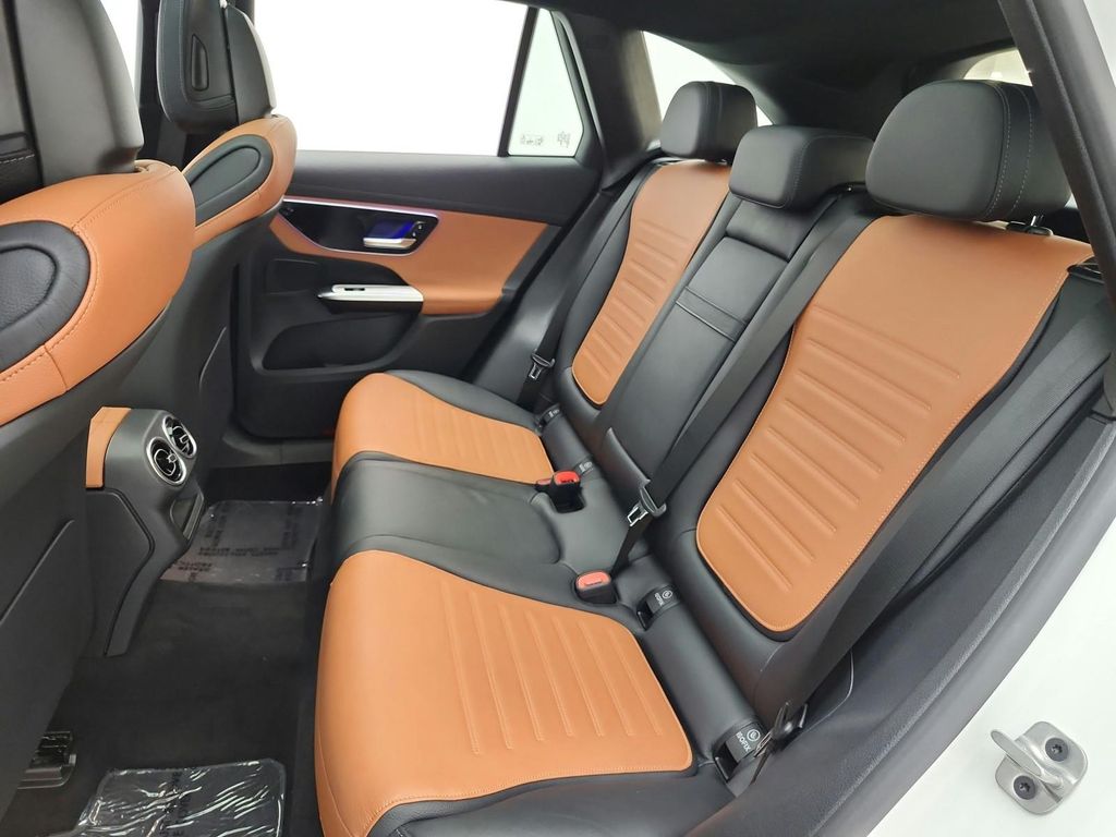 2024 Mercedes-BENZ AMG GLC 43 4MATIC — миниатюра 13