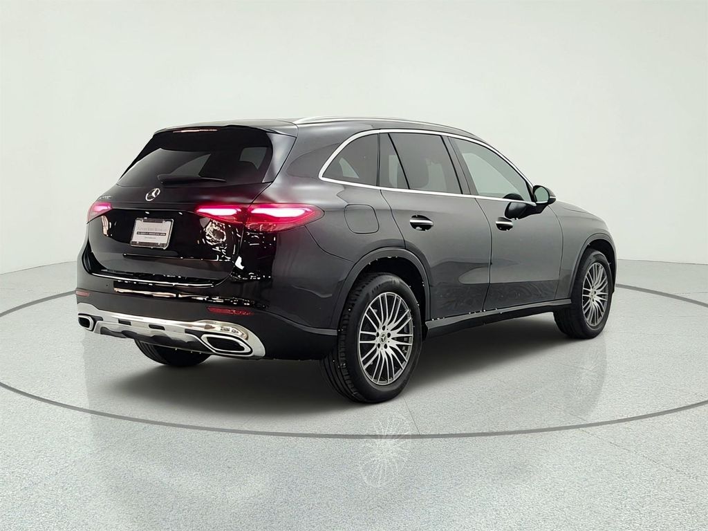 صورة 5 لـ 2024 Mercedes-BENZ GLC