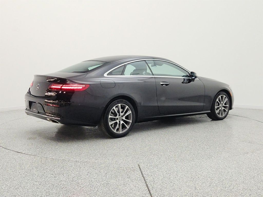2023 Mercedes-BENZ E-CLASS 照片 5
