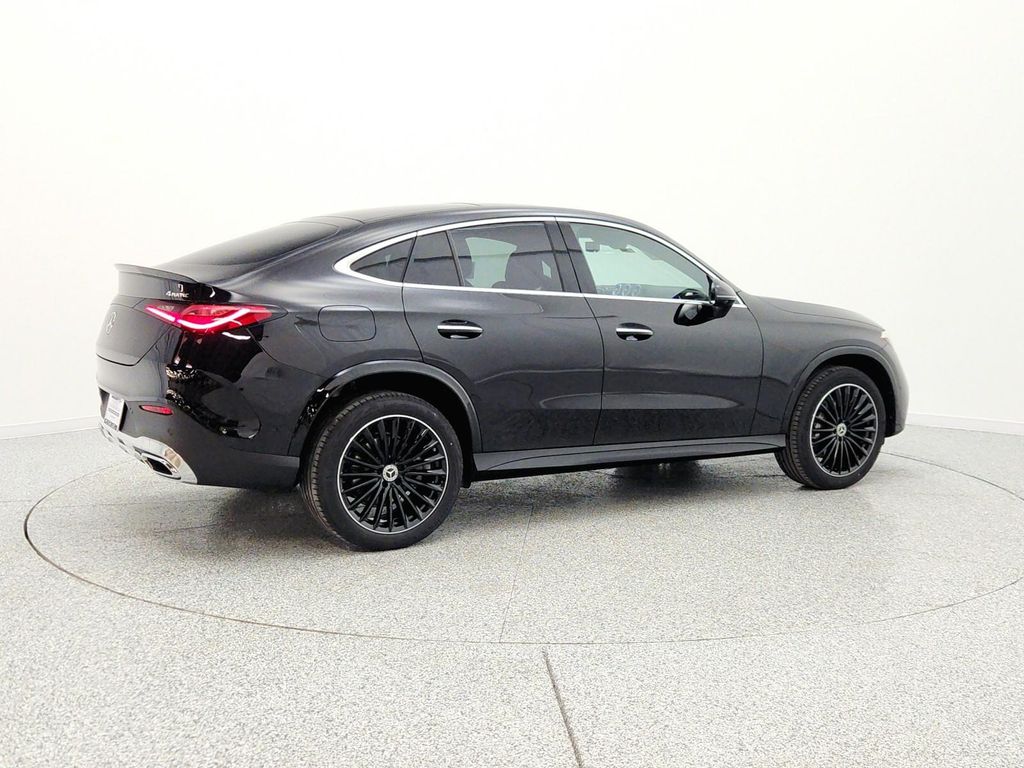 MERCEDES-BENZ GLC - 5